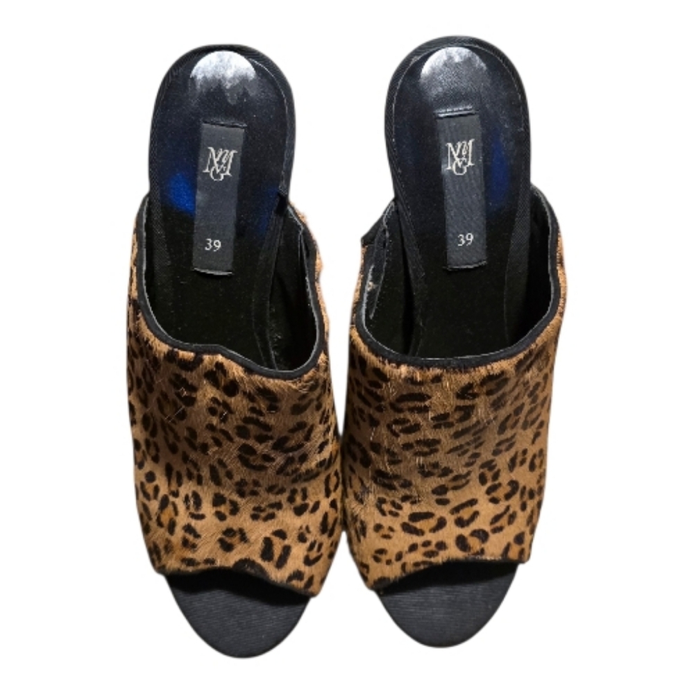Leopard Print Women's Mules - Picture 2 of 5